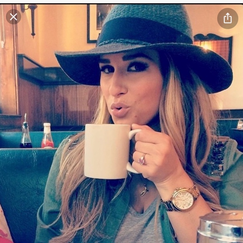 Jessie James Decker Fedora